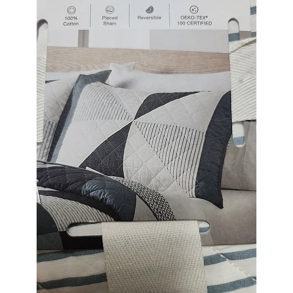 Sonoma Goods For Life Patchwork Hartford Heritage Quilted 2 Shams 20